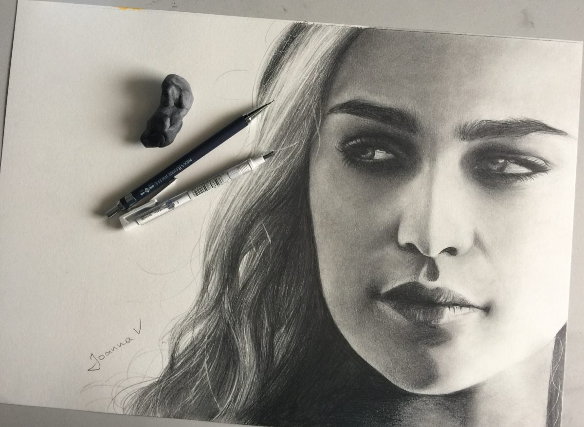 Khaleesi in graphite