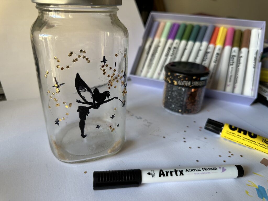 Review: Arrtx Acrylic Markers + Metallic Paint Pens - Ioanna Ladopoulou –  Art & Design