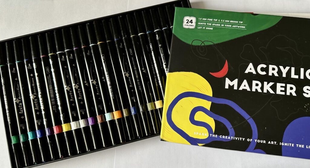 Acrylic Markers Arrtx 32 Colors Fine & Brush Dual Tips Permanent